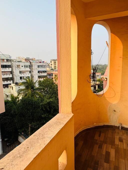 Simhagiri Sea Holiday Inn Visakhapatnam Dış mekan fotoğraf
